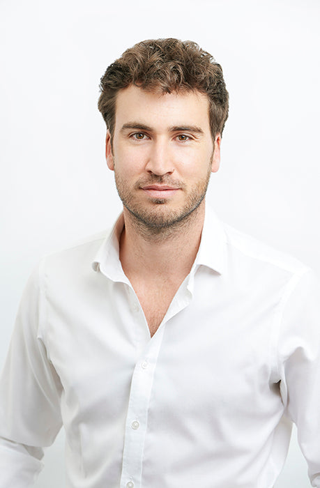 $99.00 Millennials Headshots Photography – One New Look