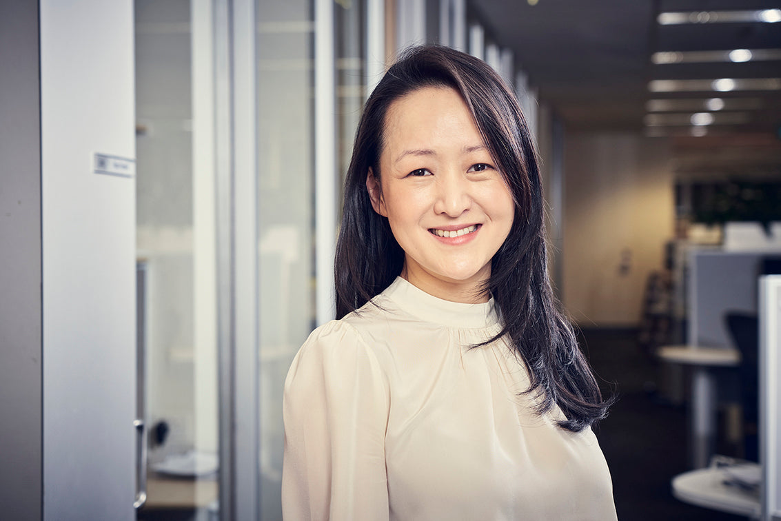 Your Outfit Matters More Than You Think: What to Wear for a Professional Headshot