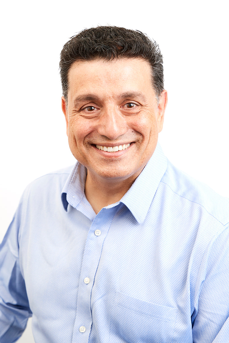 $220.00 Corporate Headshots Plus Package – Five Images of Your Choice
